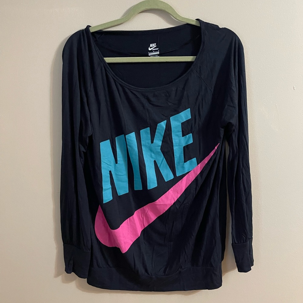 Nike Sportswear Long Sleeve Top